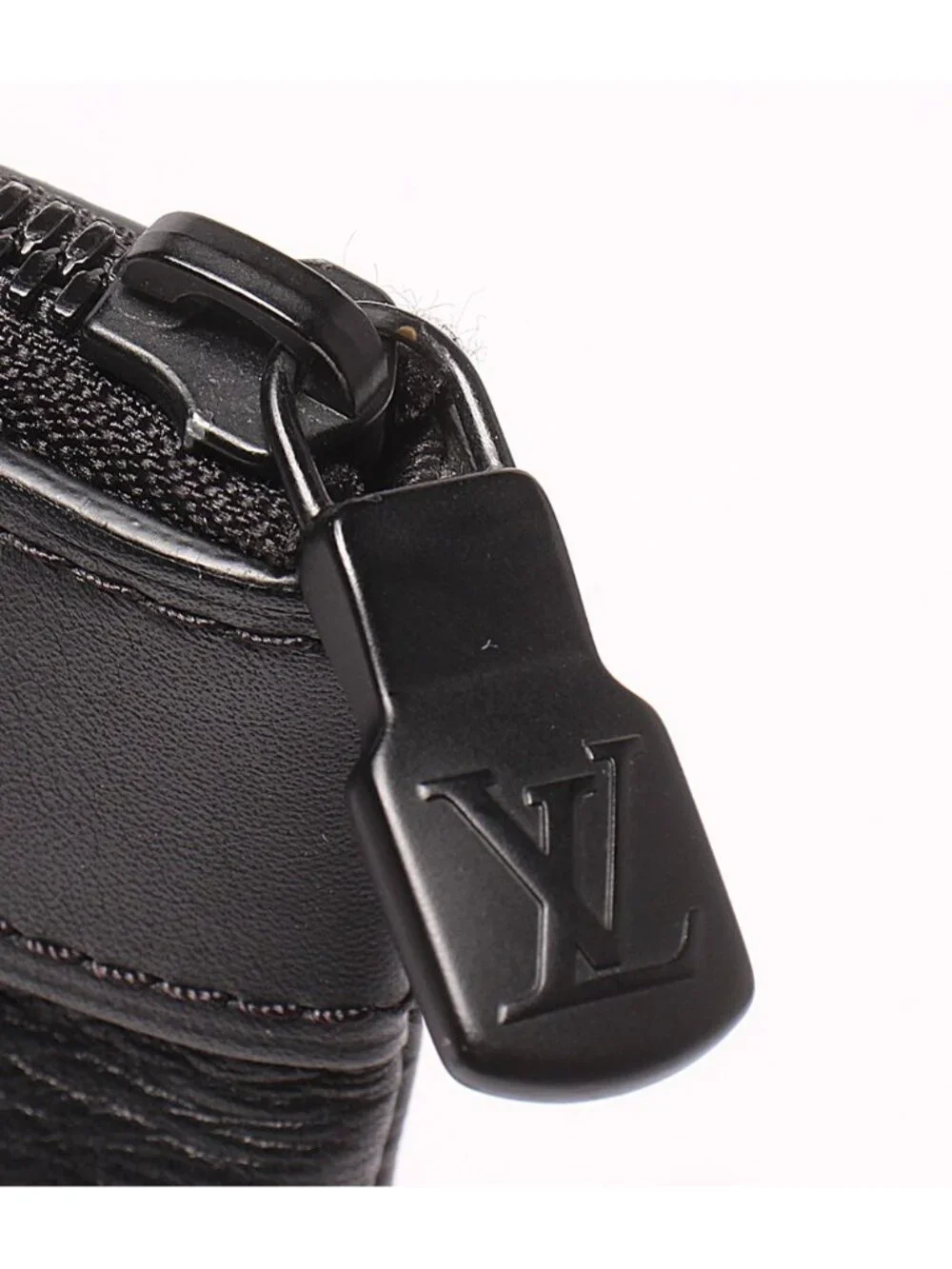 Louis Vuitton Clutch Pochette Discovery Monogram Shadow